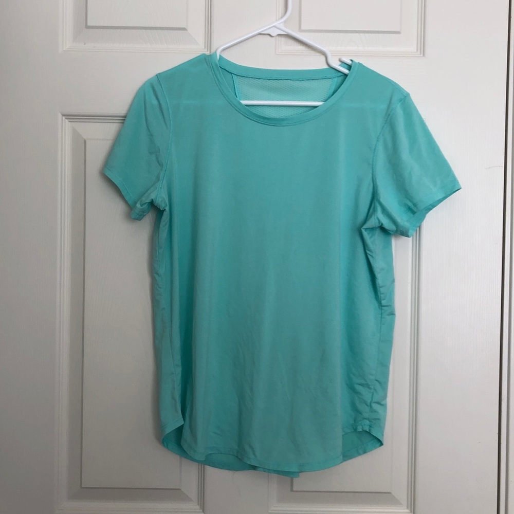 LAST CALL🌺 Mint Green Active Semi-fitted Short-Sleeved Top